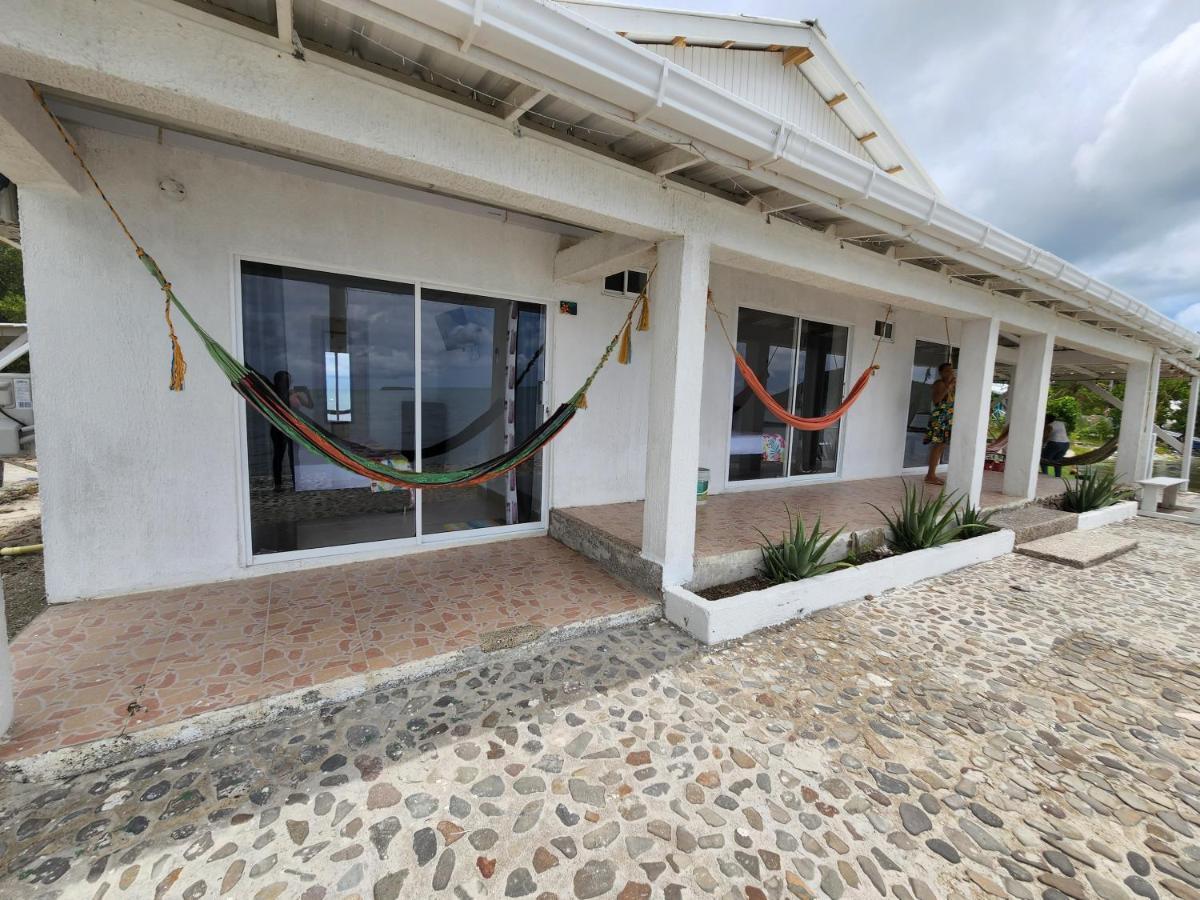 Posada Old Town Bay Providencia  المظهر الخارجي الصورة