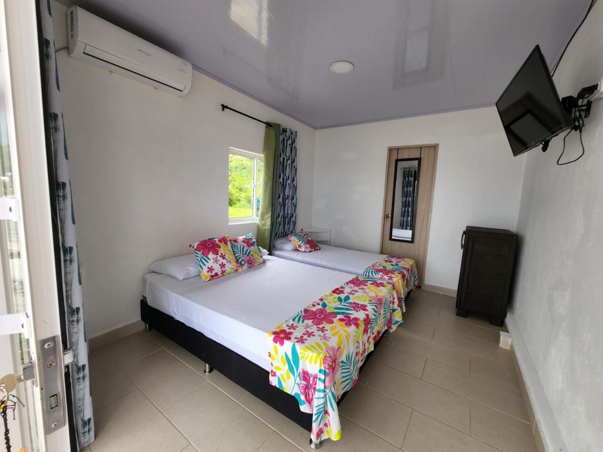 Posada Old Town Bay Providencia  المظهر الخارجي الصورة