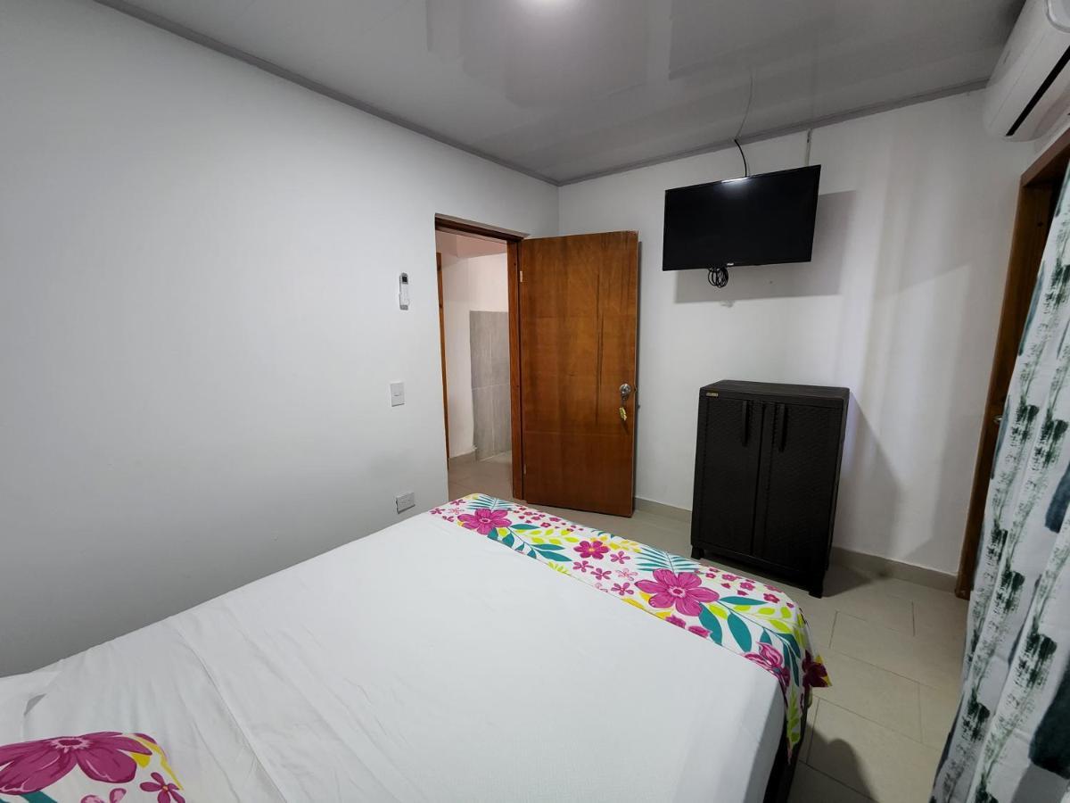 Posada Old Town Bay Providencia  المظهر الخارجي الصورة